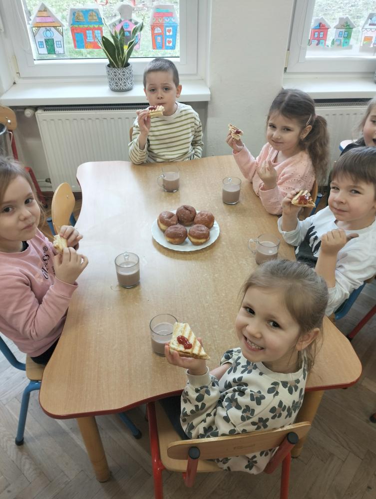 27.02.2025r. Dzień Tosta